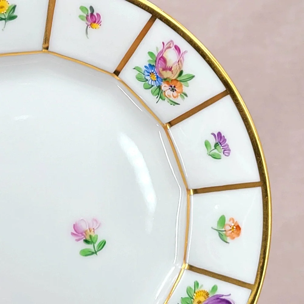 4 pcs - Royal Copenhagen 'Henriette' 6.25 Inch Bread & Butter Plates #444-8553